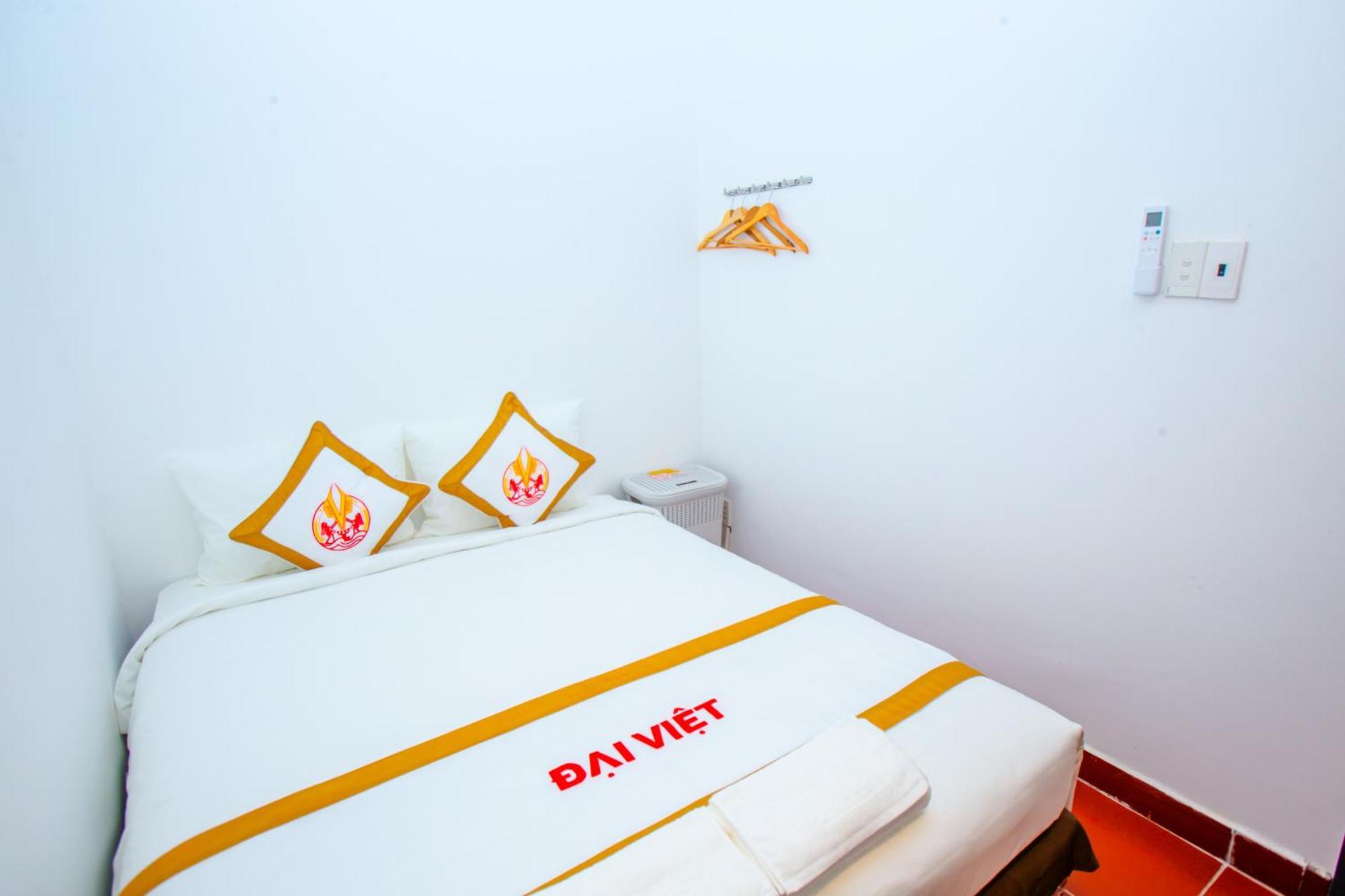 Khách sạn The Rice 131 Bui Vien 3*